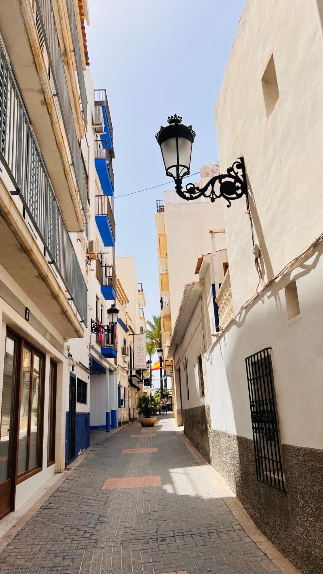 شقة Atico Con Vistas En El Casco Antiguo De بينايدورم المظهر الخارجي الصورة