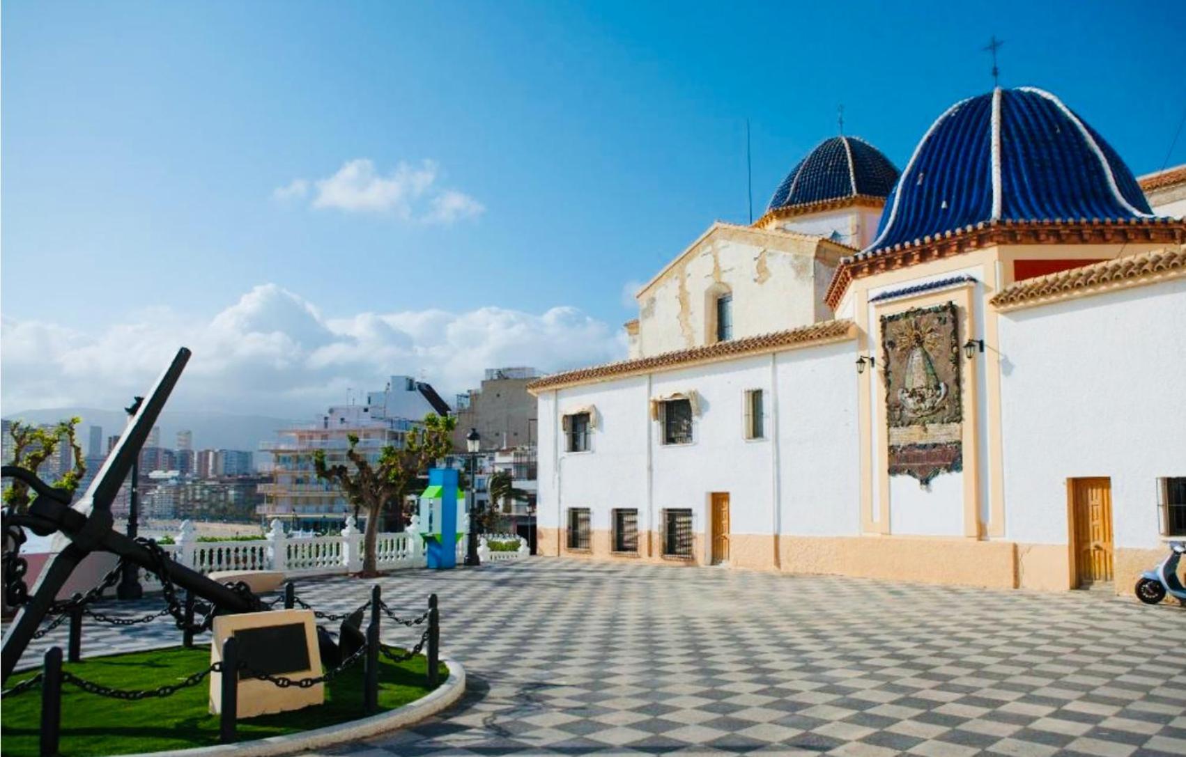 شقة Atico Con Vistas En El Casco Antiguo De بينايدورم المظهر الخارجي الصورة