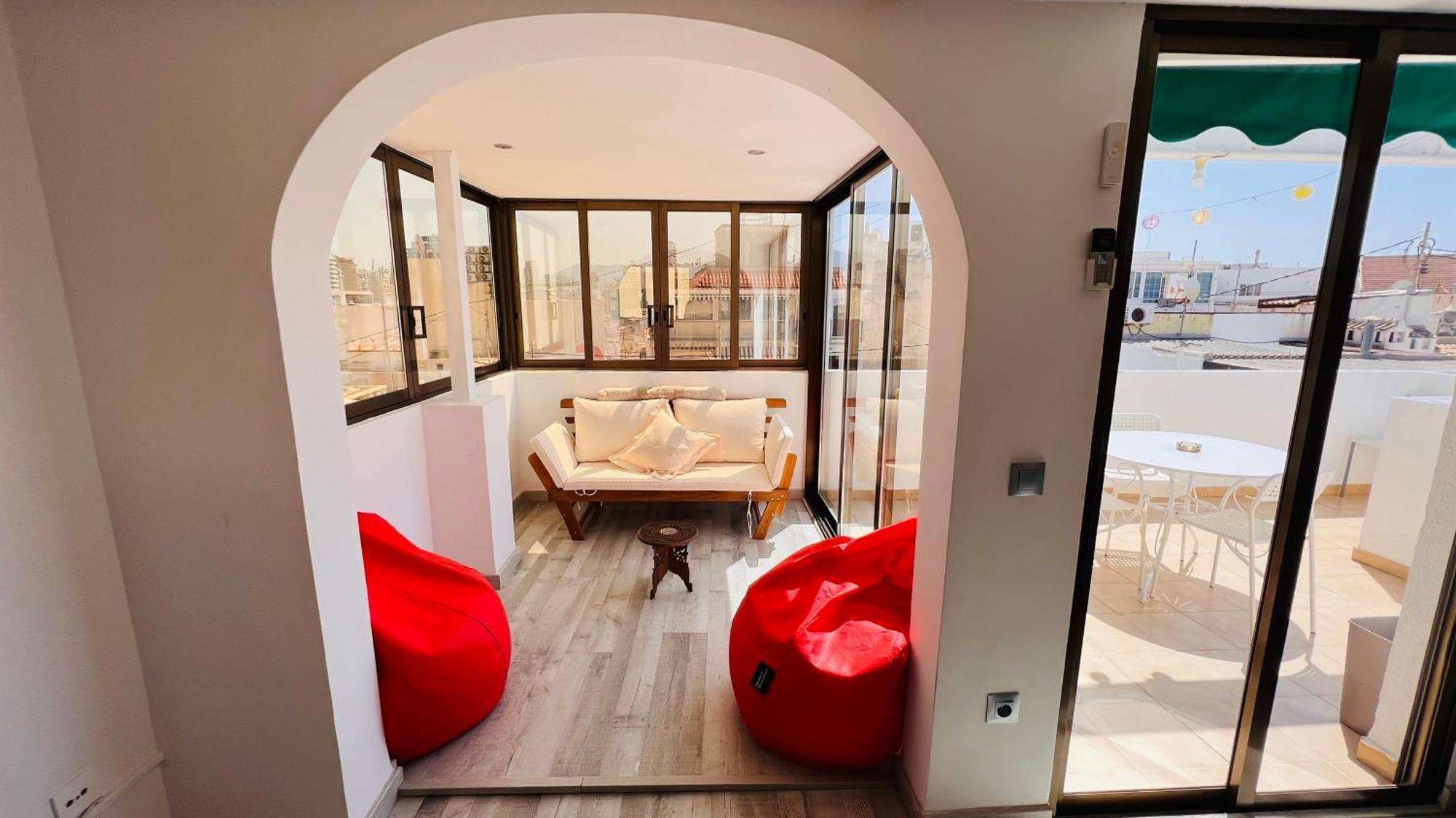 شقة Atico Con Vistas En El Casco Antiguo De بينايدورم المظهر الخارجي الصورة