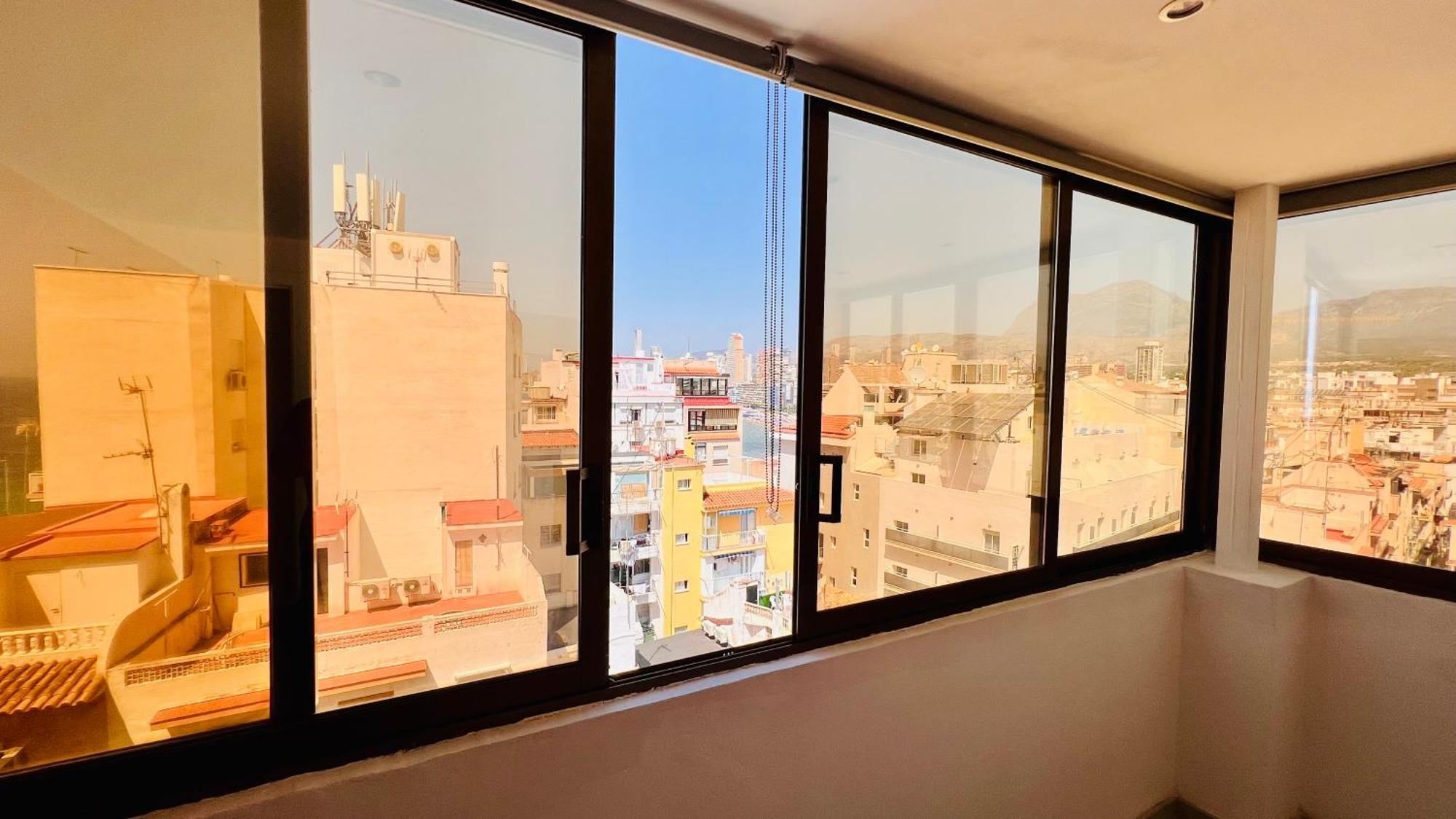 شقة Atico Con Vistas En El Casco Antiguo De بينايدورم المظهر الخارجي الصورة